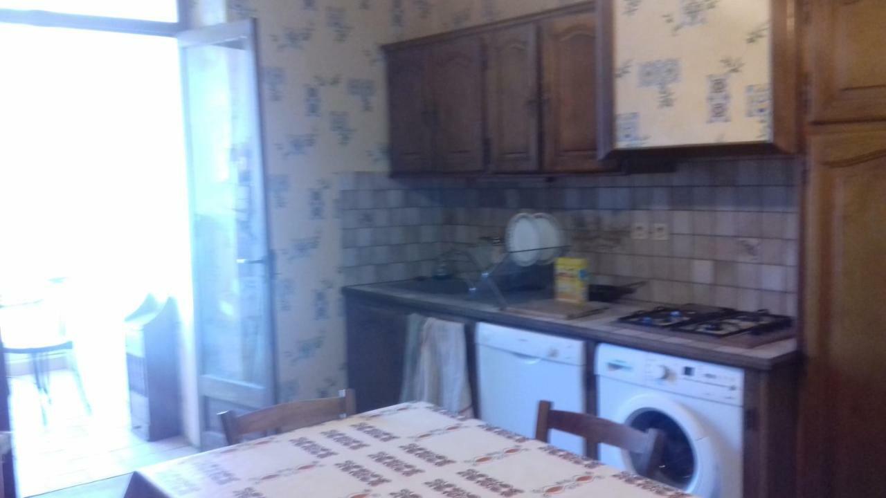 Appartement Du Jardin Saint-Affrique Exterior foto